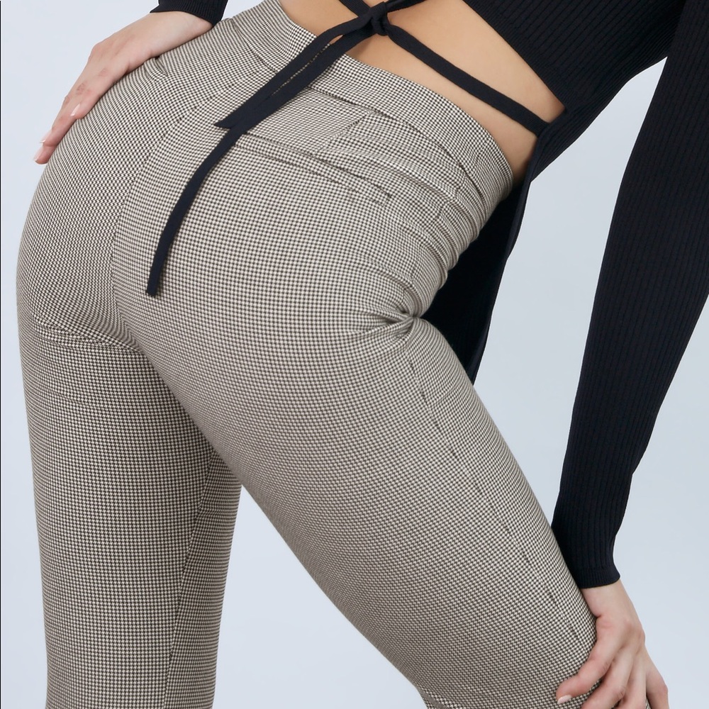 Babaton Numéro Pants - Picture 2 of 5